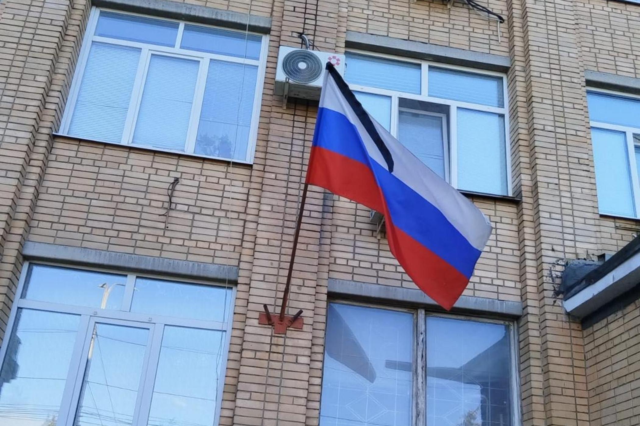 Санкт-Петербургтегі транссексуалдар, жеке жарнамалар