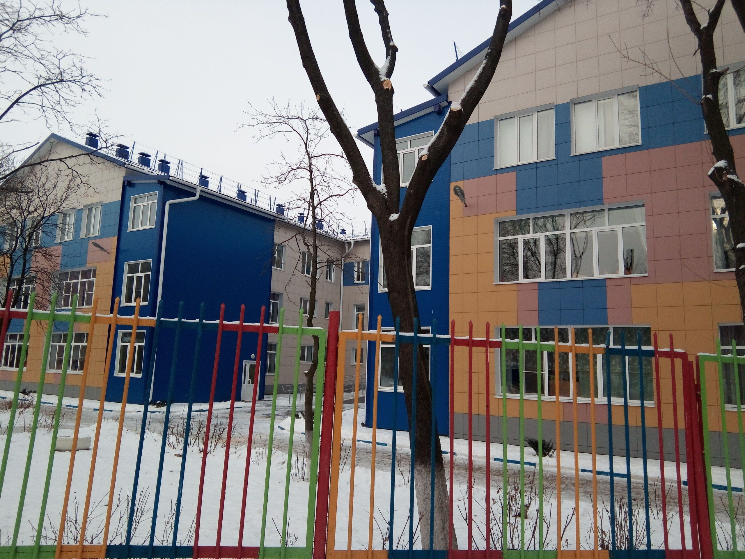 Поселок химинститута тверь. Детским садом 123 сайт. Детский сад сказка рязань. Садик 123 тюмень ватутина. Садик семицветик отрадное.