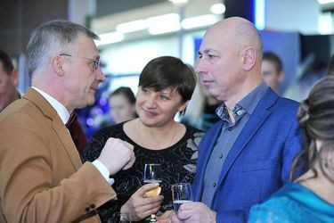 Прио-Внешторгбанк устроил для партнеров новогодний фуршет и просмотр фильма «Викинг» Прио-Внешторгбанк устроил для партнеров новогодний фуршет и просмотр фильма «Викинг»