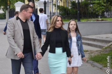 Зайцы, халат и буханка. Николай Любимов с семьей прогулялся по Рязани