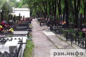 Строительные работы на кладбище в Рязани завершат раньше из-за нехватки мест