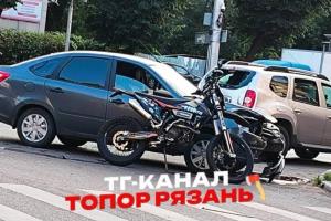 На улице Дзержинского произошло ДТП с участием питбайка
