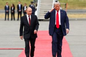Переговоры Путина и Трампа начались