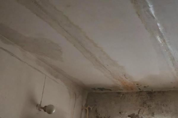 Рязанцы указали на аварийное состояние одной из детской поликлиник в области