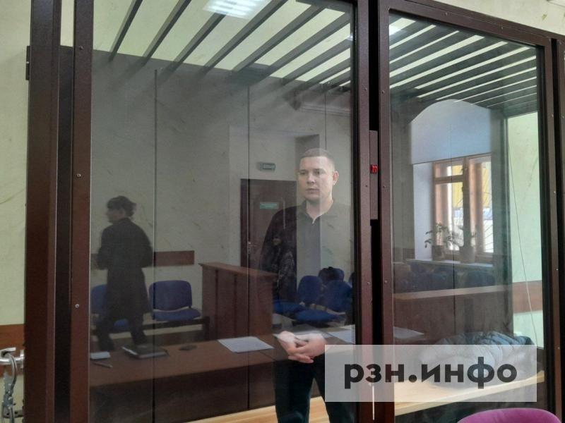 Директора УК, с дома которого наледь убила рязанку, хотят поместить в СИЗО