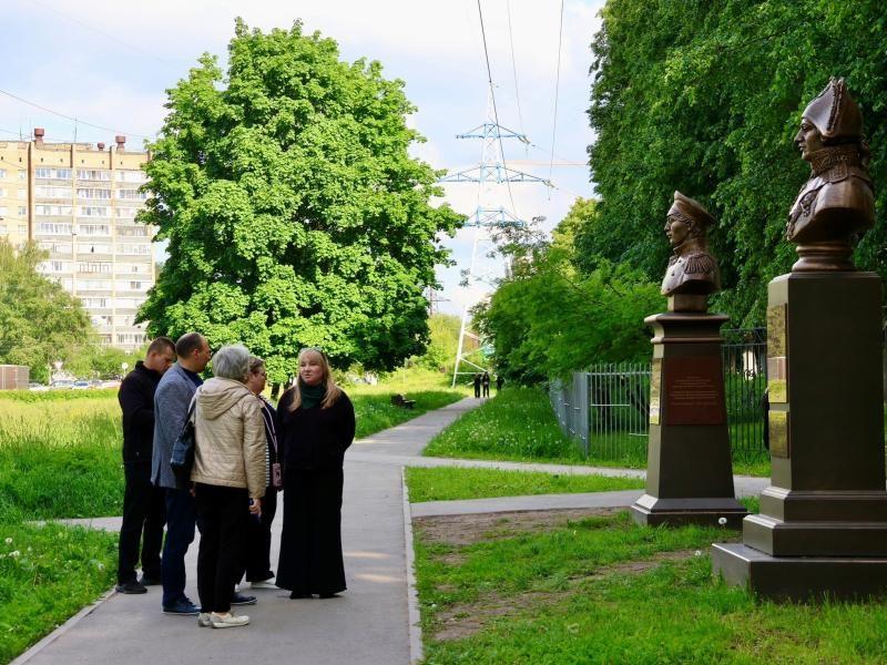 Замглавы администрации Давыдов поручил благоустроить сквер и аллею в Рязани