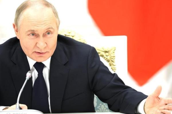 Путин провел телефонный разговор с Пашиняном