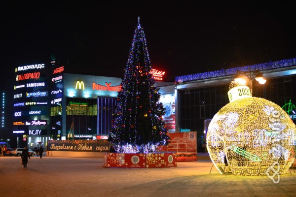 Километры гирлянд «Новогодней столицы». Как Рязань украсили к встрече 2020 года