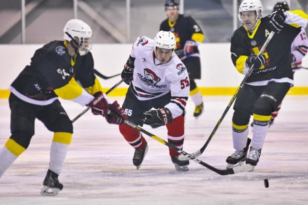 ЛХК «Спасск» возвращает лидерство, Евгений Карякин в двух шагах от «Клуба Макарова». Обзор 19-го тура НХЛ во второй группе «40+»