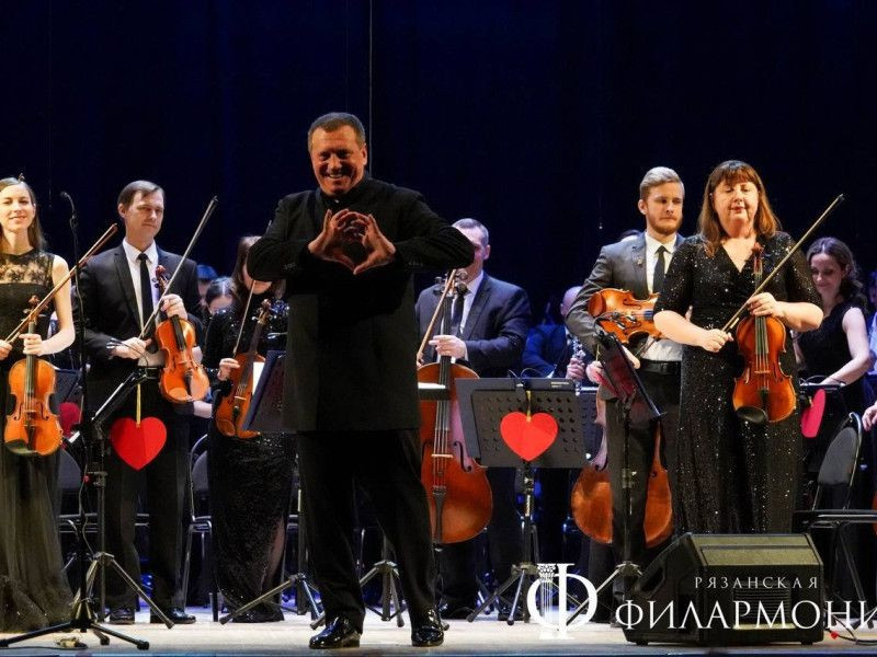 Выхожу на сцену свободным. Интервью с дирижером Рязанского губернаторского симфонического оркестра Сергеем Оселковым