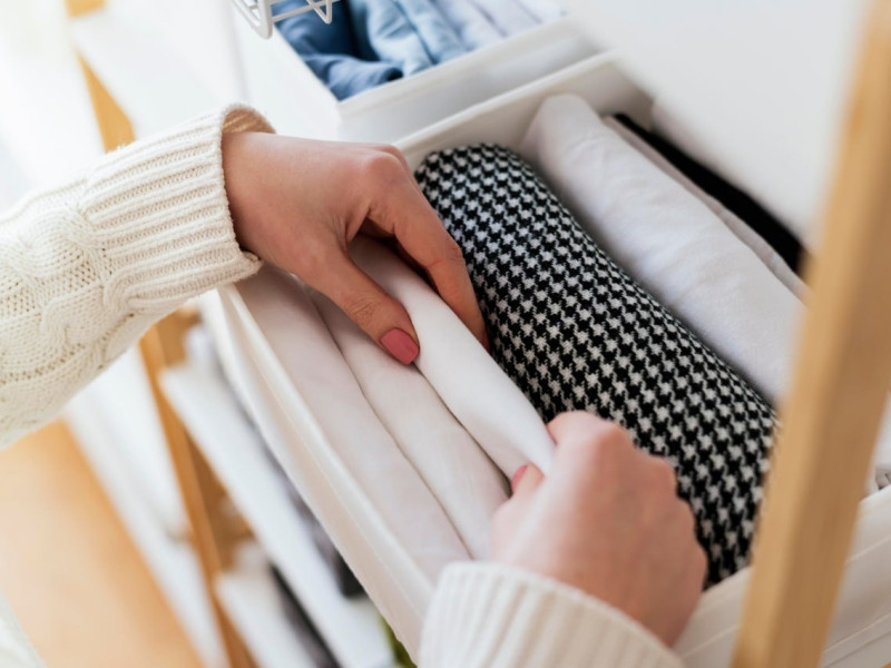 Как в Рязани можно избавиться от старой одежды